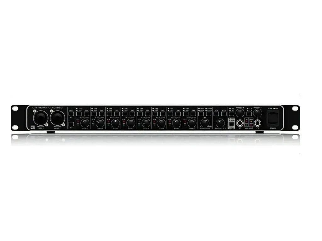 Interfaz de Audio Behringer U-Phoria UMC1820
